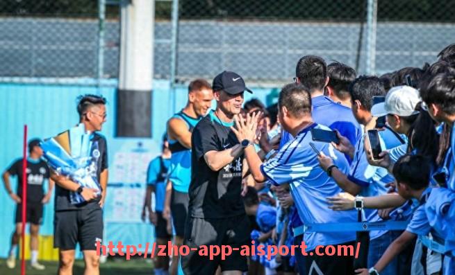 爱体育app-篮球运动员如何科学安排训练负荷避免运动疲劳和损伤风险